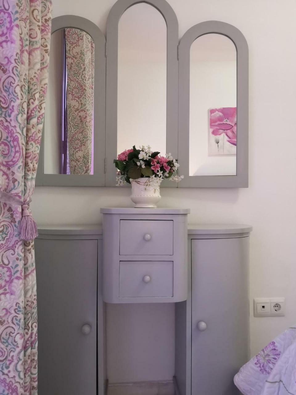 Apartamento Centrico Hogareno Apartment Malaga Luaran gambar