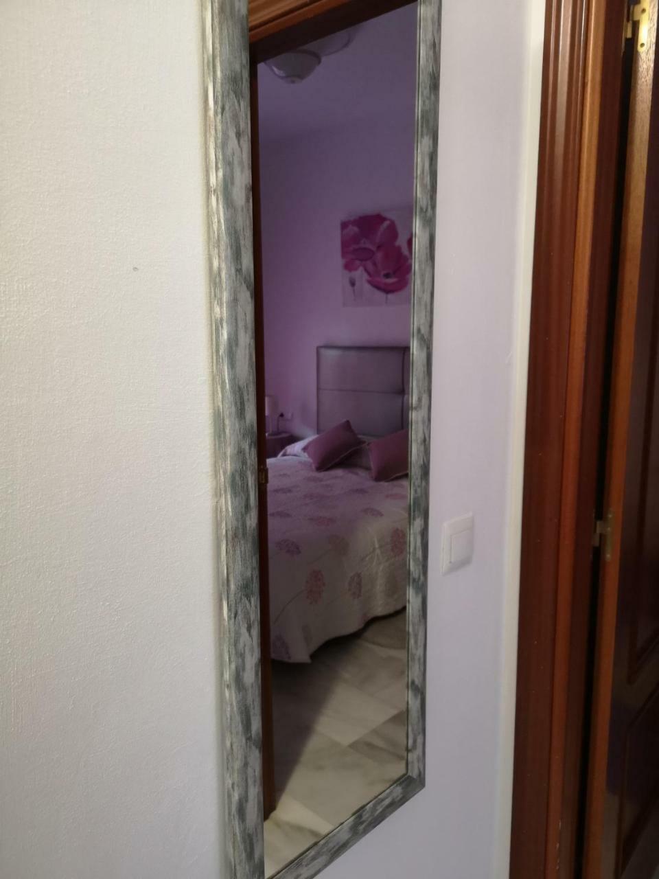 Apartamento Centrico Hogareno Apartment Malaga Luaran gambar